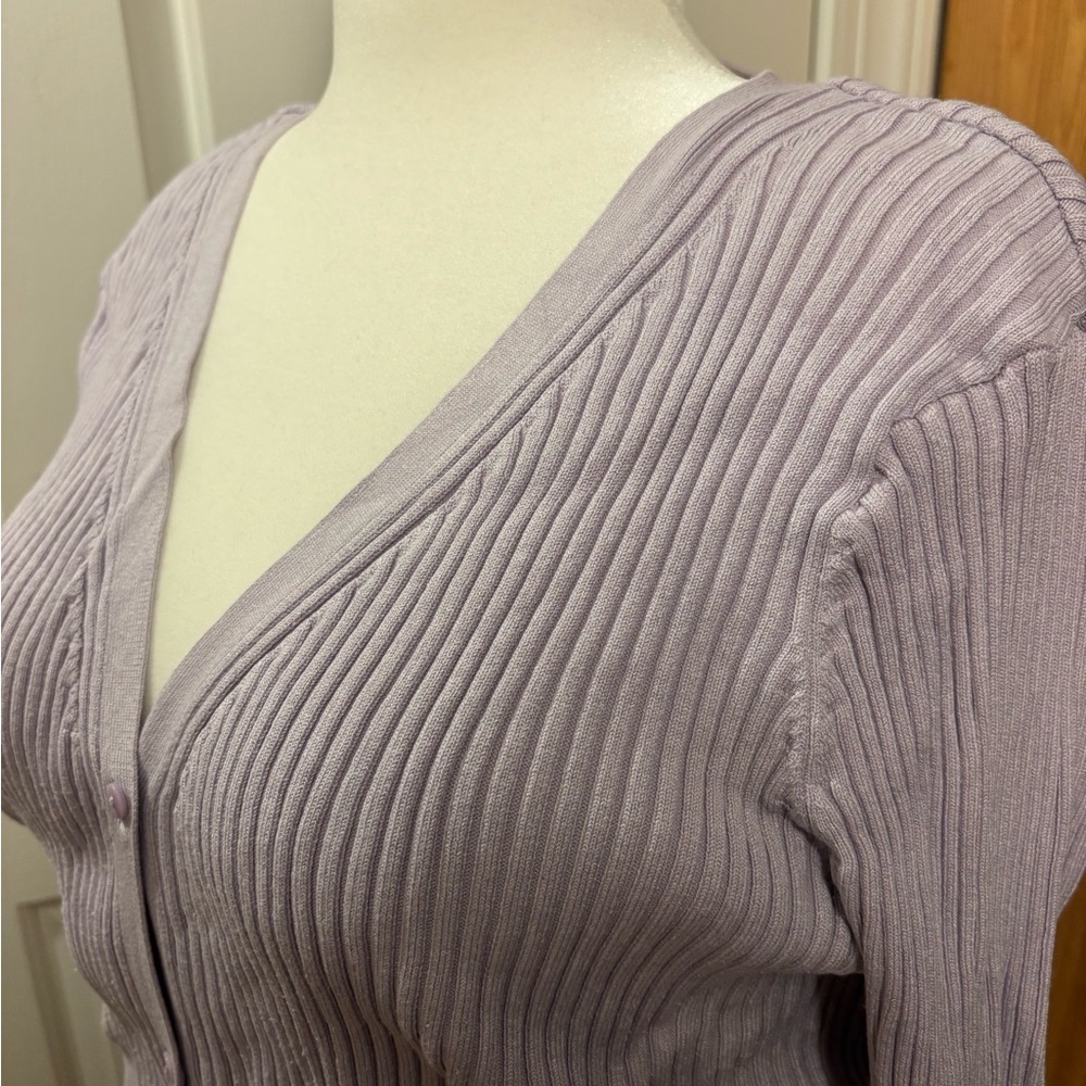 H&M Lilac Button-Up Ribbed Cardigan - Picture 3 of 5